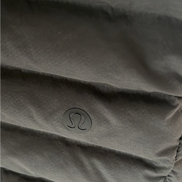Lululemon Pack It Down Jacket - Picture 8 of 8